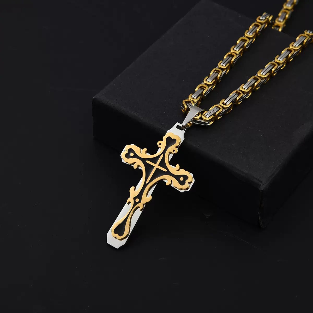 Men's Polished Stainless Steel Cross Pendant Necklace, Edgy Religious Style Accessory, Ideal for Streetwear and Daily Casual Wear