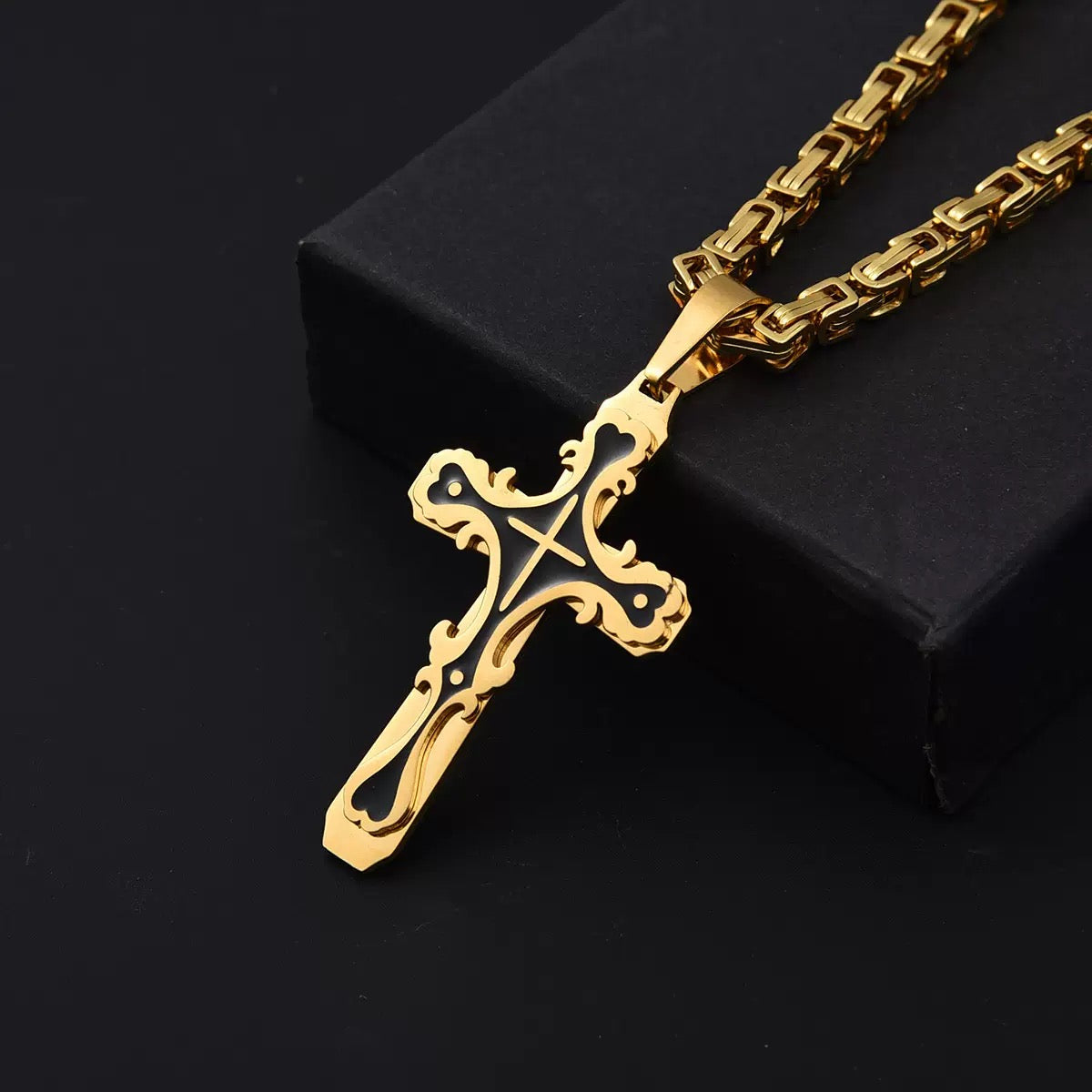 Men's Polished Stainless Steel Cross Pendant Necklace, Edgy Religious Style Accessory, Ideal for Streetwear and Daily Casual Wear