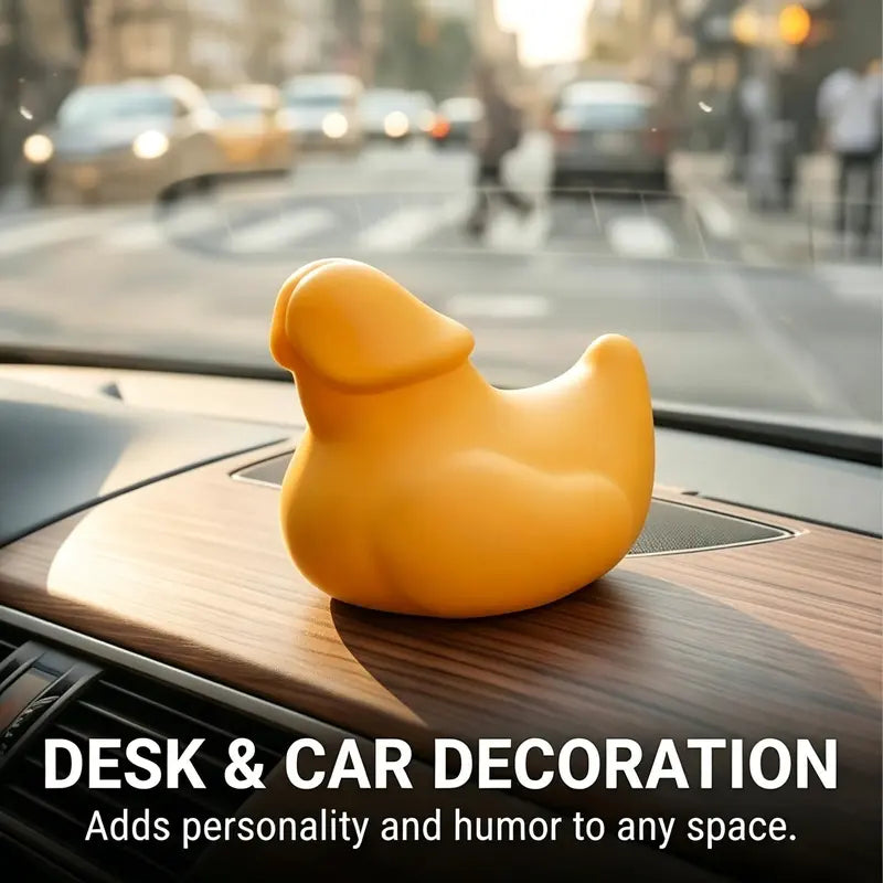 4 Pack Mini Squeeze Quack Ducks, Funny Car Dashboard Accessories, Prank Toys for 4x4 Off-Road Enthusiasts, Cute Office Desk Decor & Bath Toys
